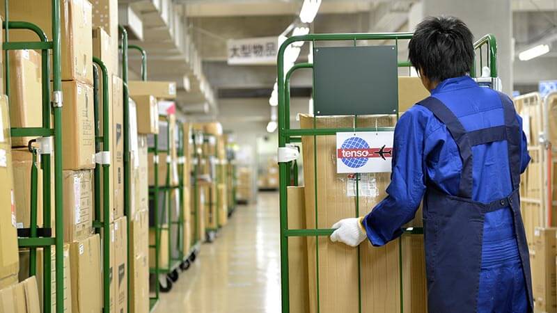 The tenso warehouse is huge enough to fit packages in various shapes and sizes.